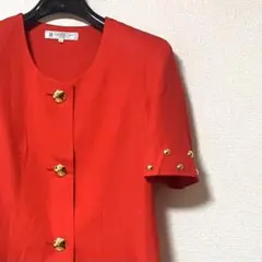 美品　ジバンシー　ノーカラージャケット　スタッズ　半袖　金ボタンのサムネイル