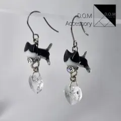 ☆彡ハチワレ猫ちゃんピアス(≧▽≦)♡クリアハートクリスタル♡