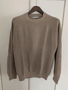 ZARA クルーネック リブニット ベージュ Lサイズのサムネイル