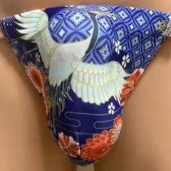 鶴和紋黒猫（水着系素材）