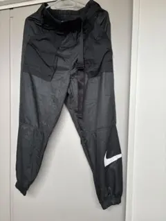 Item thumbnail for item 37766163-e4a5-41bf-bb43-c15091a78bb6