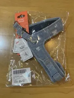 Item thumbnail for item f9e9e185-45c8-43d8-abe1-fd10febe8030