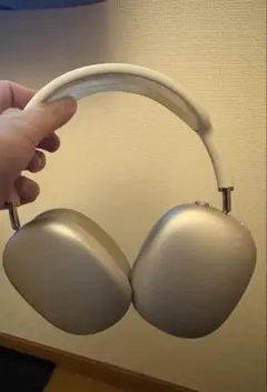 2025年最新】airpods max シルバーの人気アイテム - メルカリ