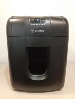 Item thumbnail for item ddf36a7d-379f-4d73-8ec7-d44b8d6c5b7e