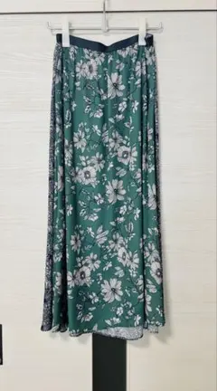 IENA イエナDeveaux フラワープリントスカート
