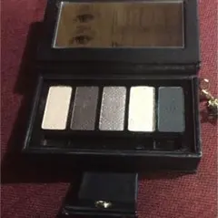 アイシャドウパレット Dior