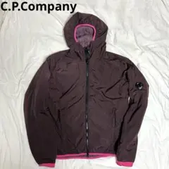 C.P. Company レッド ナイロンジャケット C.P. Company（ナイロンジャケット）のフリマアイテム一覧