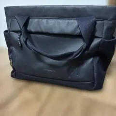 値下げしました!!ブリヂストン ネイビー　ラウンドバッグ★