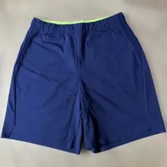 UNIQLO ユニクロ　ウルトラストレッチアクティブハーフパンツ　ネイビー