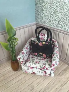 Item thumbnail for item ee68ecf4-16b2-4a1e-b771-92740a9ce529