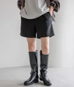 ローリーズファーム　ウールライクショートパンツ