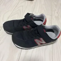 New Balance 373 スニーカー　黒×赤　22cm
