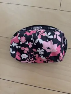 花柄ポーチ 黒 ピンク