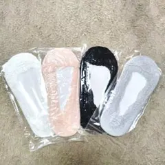 新品未使用　レース付きフットカバー4 色×4足まとめ売り❣