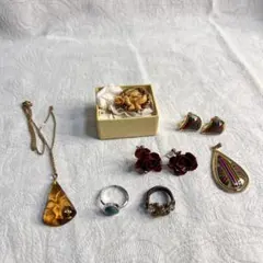 アクセサリーセット　全7点　ネックレス　イヤリング　リング　ブローチ