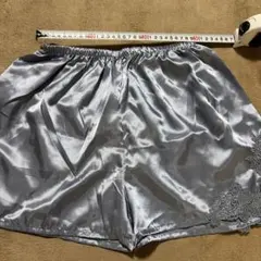 ブルーグレーサテン 風ペチコートパンツレース装飾