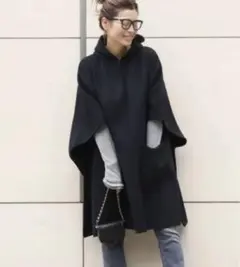 victorian ポンチョ/ブラック MUSE de Deuxieme classe（ミューズデドゥーズィエムクラス）の