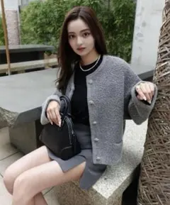 Mila Owen／パイル編みショート丈金釦ニットジャケット