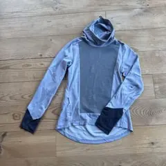 オンon ランニング長袖トップス　ウィメンズXS