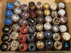シャンパーニュのミュズレ付きコルクいろいろ48個