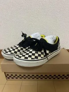 VANS × EHYPHEN コラボスニーカー