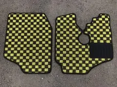 サンバーディアス ワゴン/バン AT車 チェック黄黒 フロアマット 日本産 