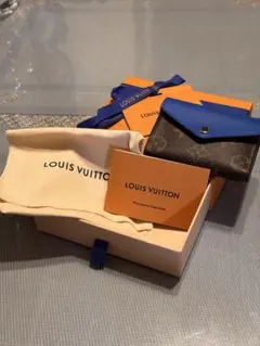 LOUIS VUITTON 青い三つ折り財布
