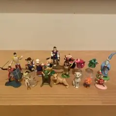 ディズニー　チョコパーティ　フィギュア