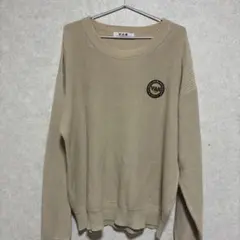 ベージュ スウェット