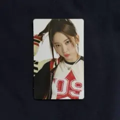 LE SSERAFIM 2023S/S FEARNADA サクラ トレカ 01