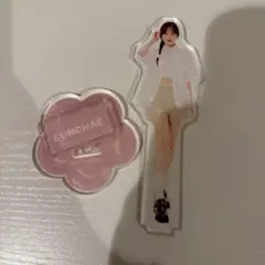 ルセラフィム ウンチェ カフェ 2024 アクスタ