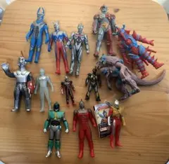 2026年最新】サトゥルーアーマー ソフビの人気アイテム - メルカリ