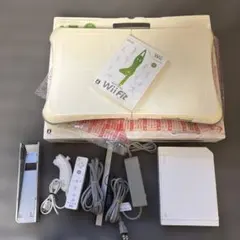 Wii 本体　リモコン　Wii fit セット　白
