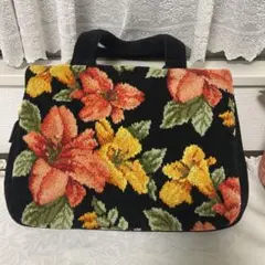 フェイラー　花柄刺繍 中型ハンドバッグ