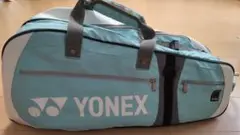 バドミントンラケットバック