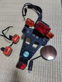 モンキー125 ブラックテールライト ウィンカー付き - メルカリ