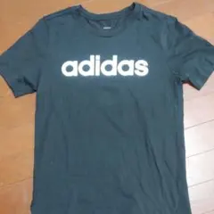 160㎝ :黒アディダスティーシャツ