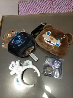 ハミクマ　4点セット カチューシャ&ショルダー&パペット&ピンバッジ缶バッジ