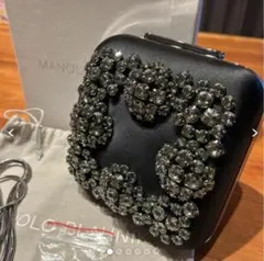 マノロブラニク 新品 クラッチ ビジュー パーティーバッグ 2025年最新】MANOLO BLAHNIK バッグの人気アイテム - メルカリ