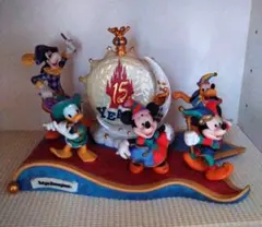 東京ディズニーランド 15周年記念フィギュア 1000個限定 東京ディズニーランド 15周年記念フィギュア 1000個限定