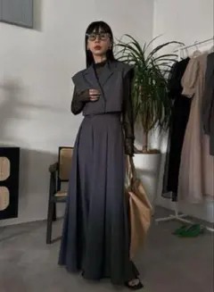 【極美品】MANY WAY SHORT JACKET WITH SKIRT