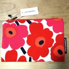 marimekko 花柄ポーチ