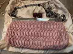 Miu Miu さくらんぼモチーフチェーンショルダーバッグ