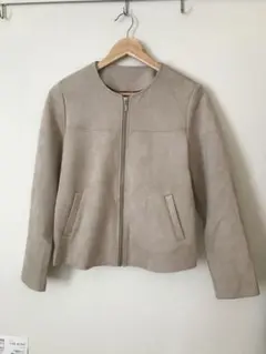 アウター　ジャケット　ベージュ