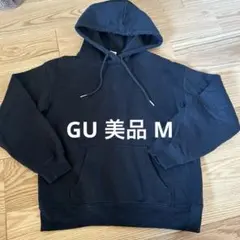 GU M 黒パーカー 黒トレーナー フード ポケット
