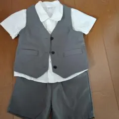 値下げグレー セレモニースーツ ベストとショートパンツ