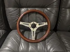 ウッドステアリング 33φナルディタイプ 3スポーク MOMOピッチ 小径 旧車のサムネイル