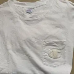 Champion ホワイト Tシャツ ポケット付き