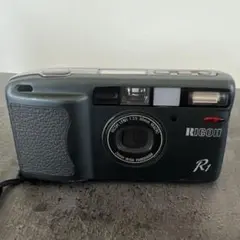 RICOH R1 フィルムカメラ 薄型 30mm コンパクト【予備電池付】 - メルカリ