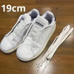 お値下げ　アディダス　スニーカー　19cm ホワイト